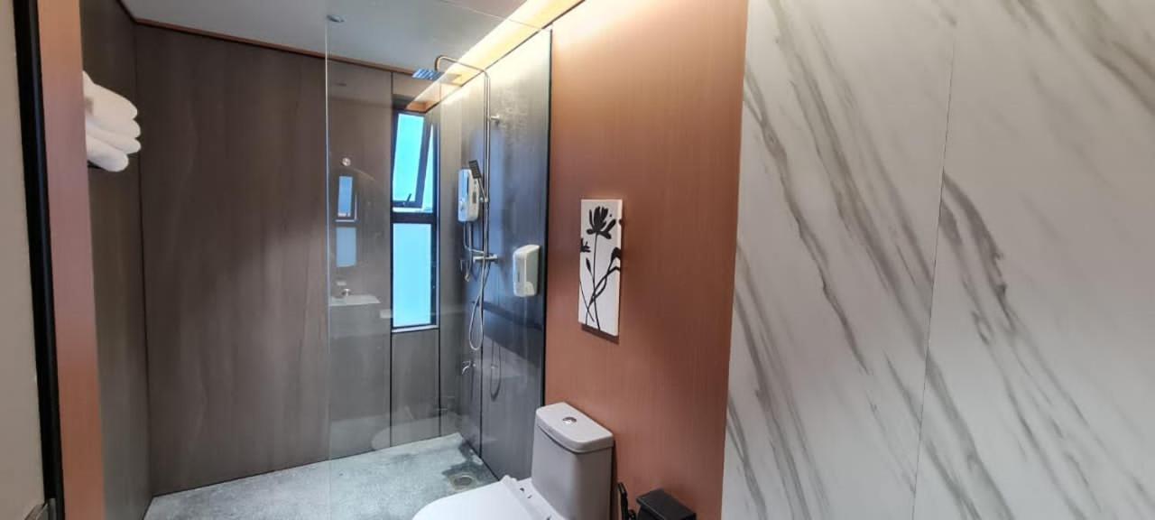 Extreme Boutique Hotel Kluang Buitenkant foto